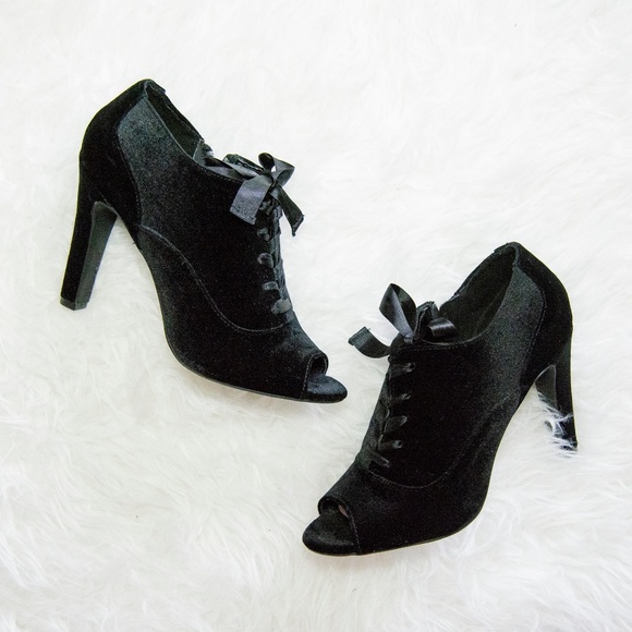 Kelly & Katie Shoes - Kelly & Katie Black Velvet Peep Toe Heels Size 8